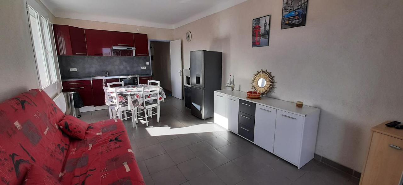 Le Miramar Appartement Face A La Mer - Balcon - Clim Saint-Cyprien Kültér fotó