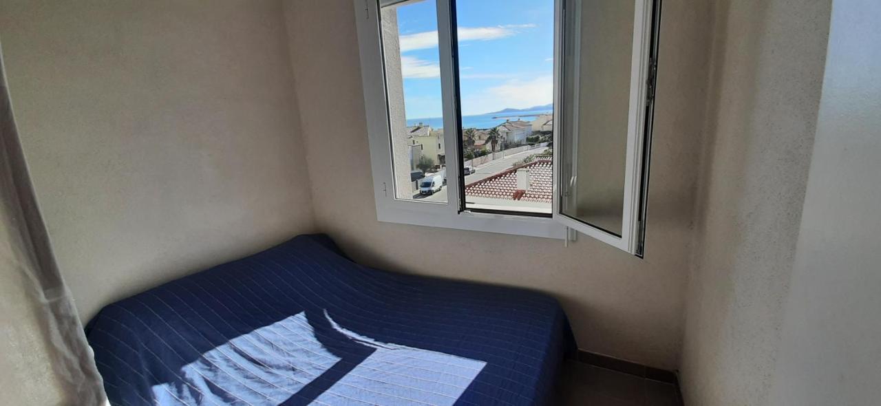 Le Miramar Appartement Face A La Mer - Balcon - Clim Saint-Cyprien Kültér fotó